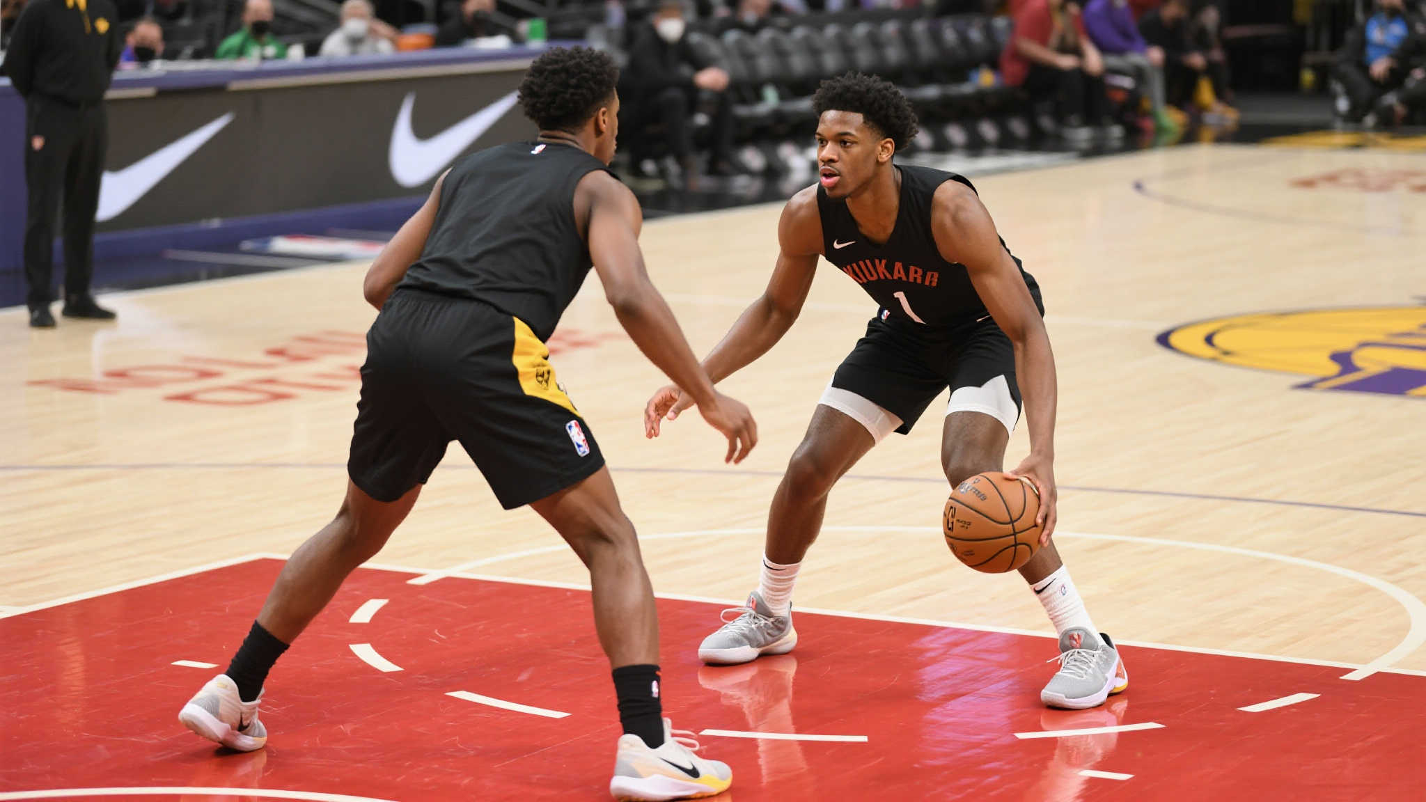 库明加刻苦特训，聚焦运球与投篮提升